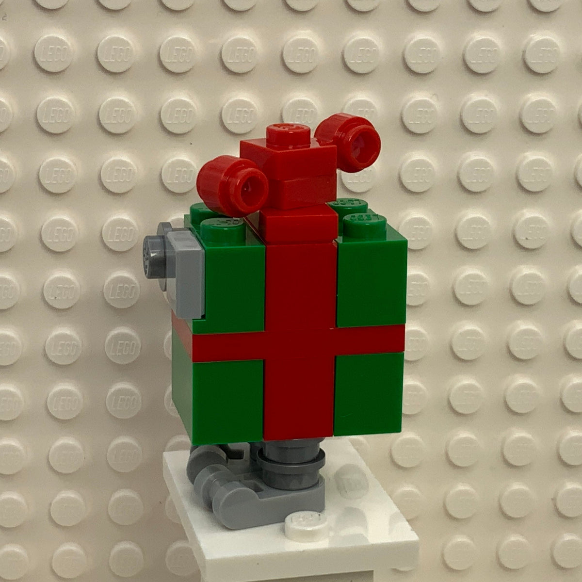 Festive Gonk Droid (GNK Power Droid), sw1040