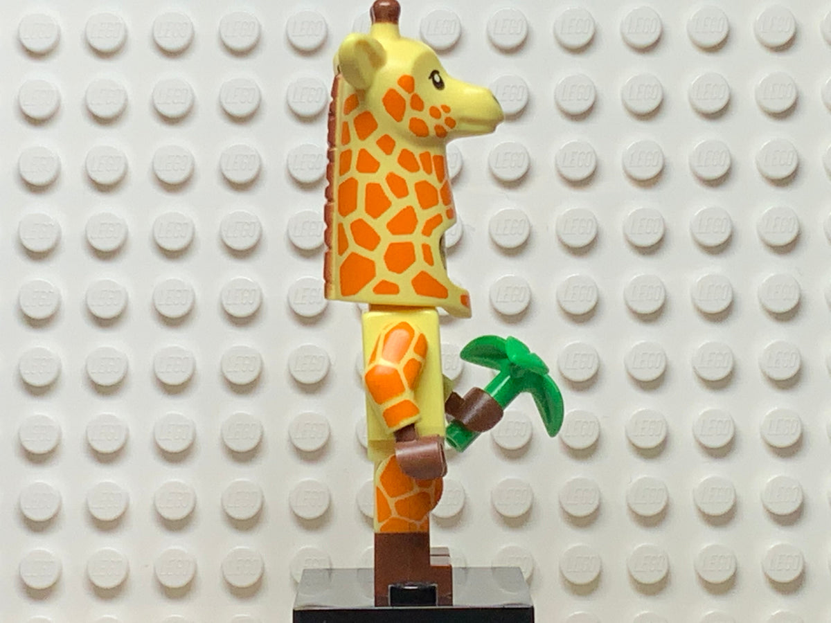 Giraffe Guy, coltlm2-4