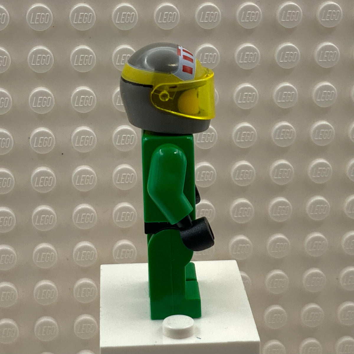 Rebel Pilot A-Wing, Yellow Head, Trans-Yellow Visor, sw0031 - LEGO® Star Wars Minifigure