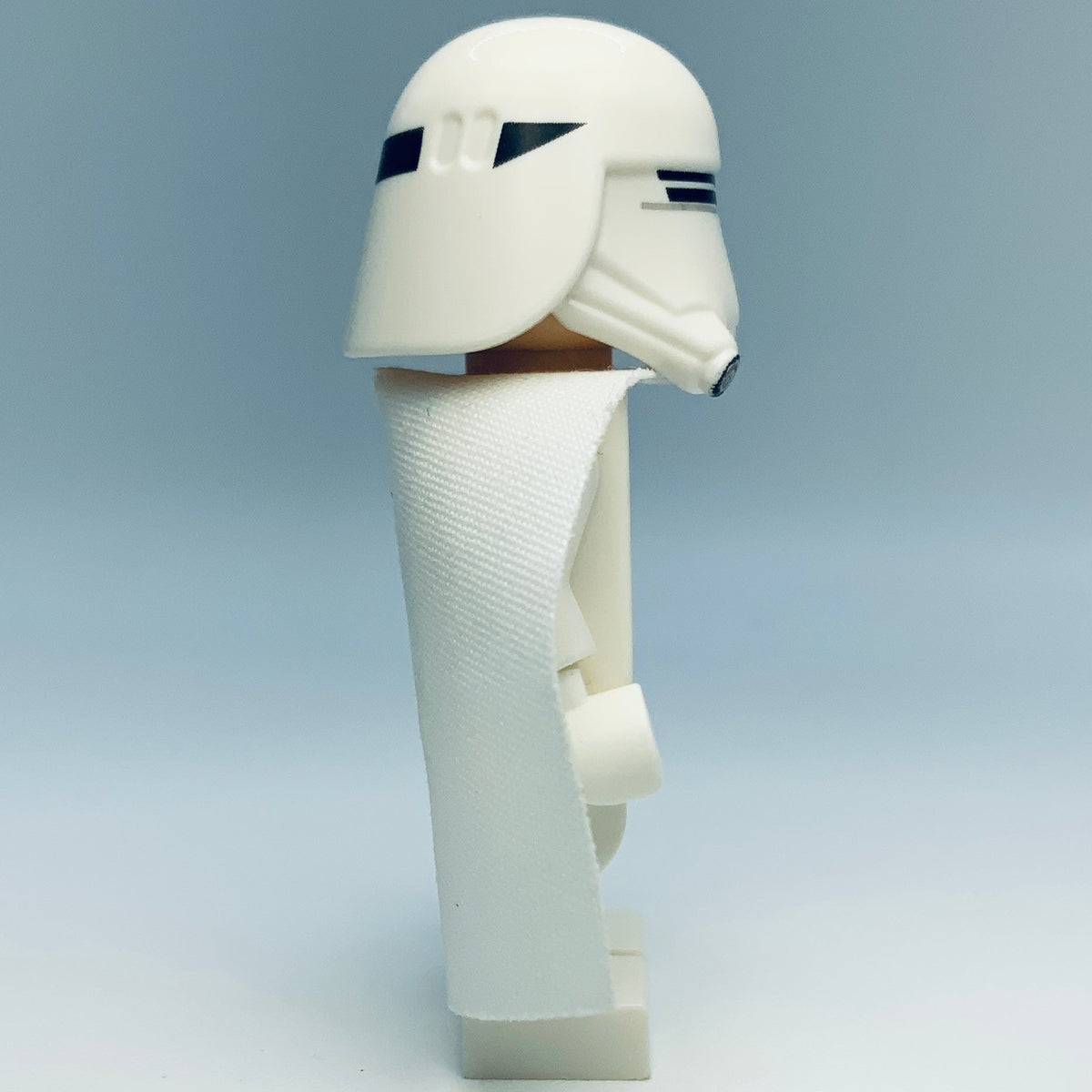 First Order Snowtrooper, sw1053 (with Cape) - LEGO® Star Wars Minifigure