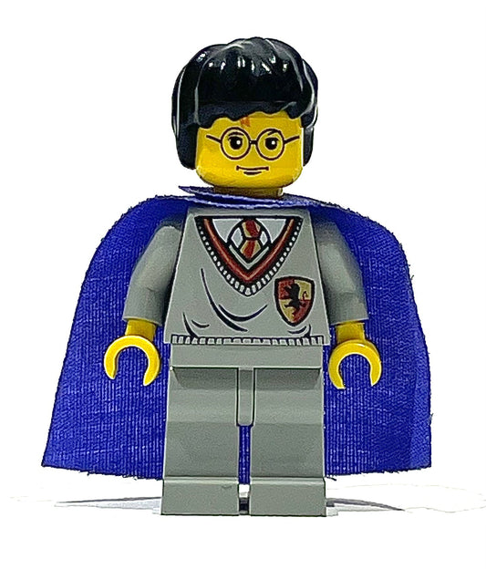 Harry Potter - Gryffindor Shield Torso, Light Gray Legs, Violet Cape, hp036