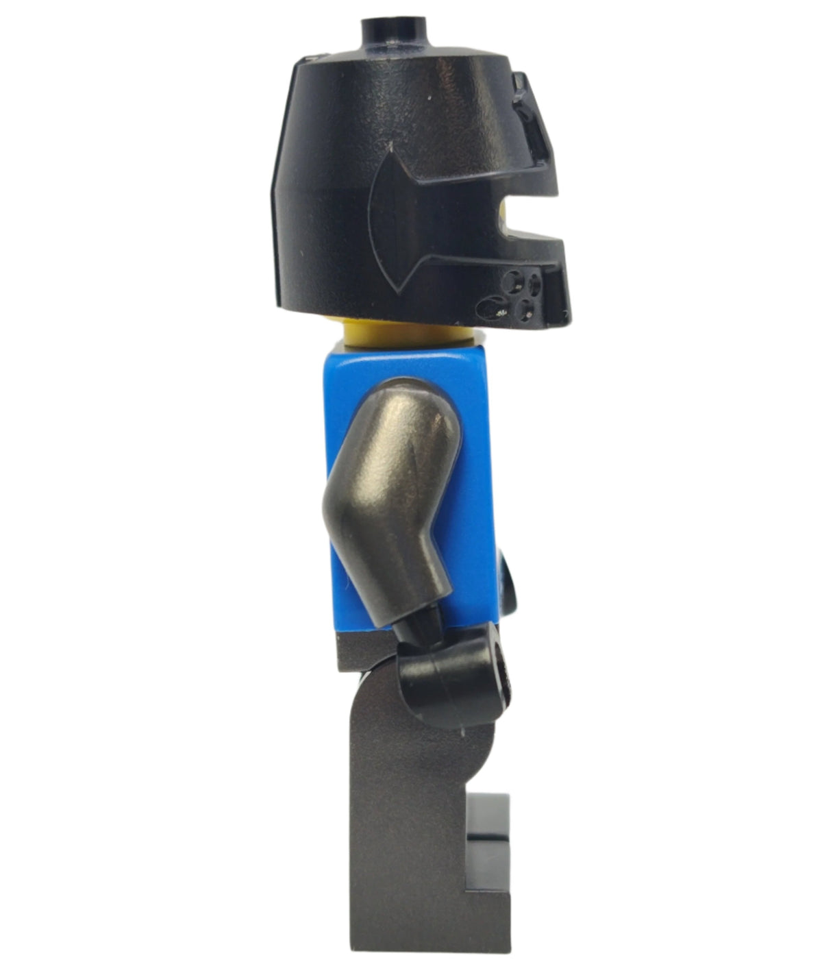 Modern Black Falcon Knight with Black Slit Helmet, abcastle003 - LEGO® Castle Minifigure
