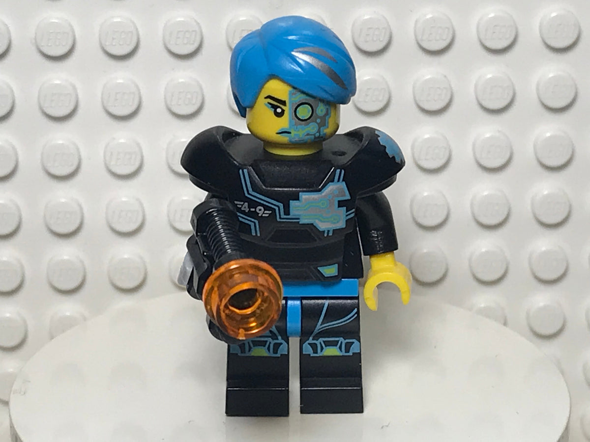 Cyborg, col16-3