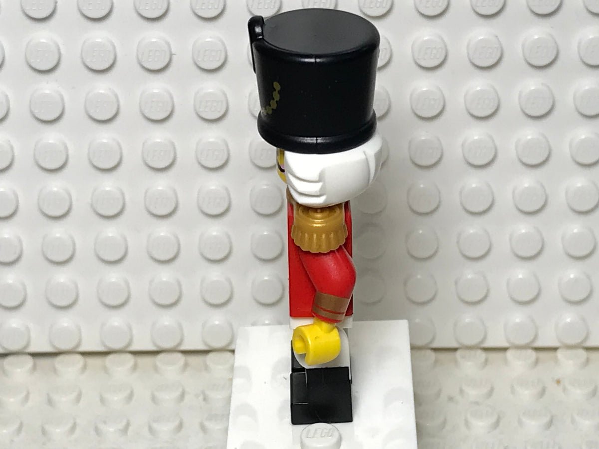 Nutcracker, col23-1