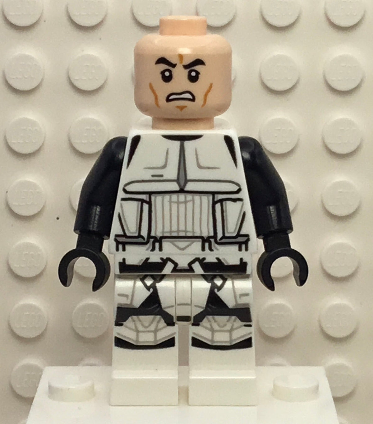 Imperial Scout Trooper - Male, Dual Molded Helmet, Light Nougat Head, Scowl, sw1007