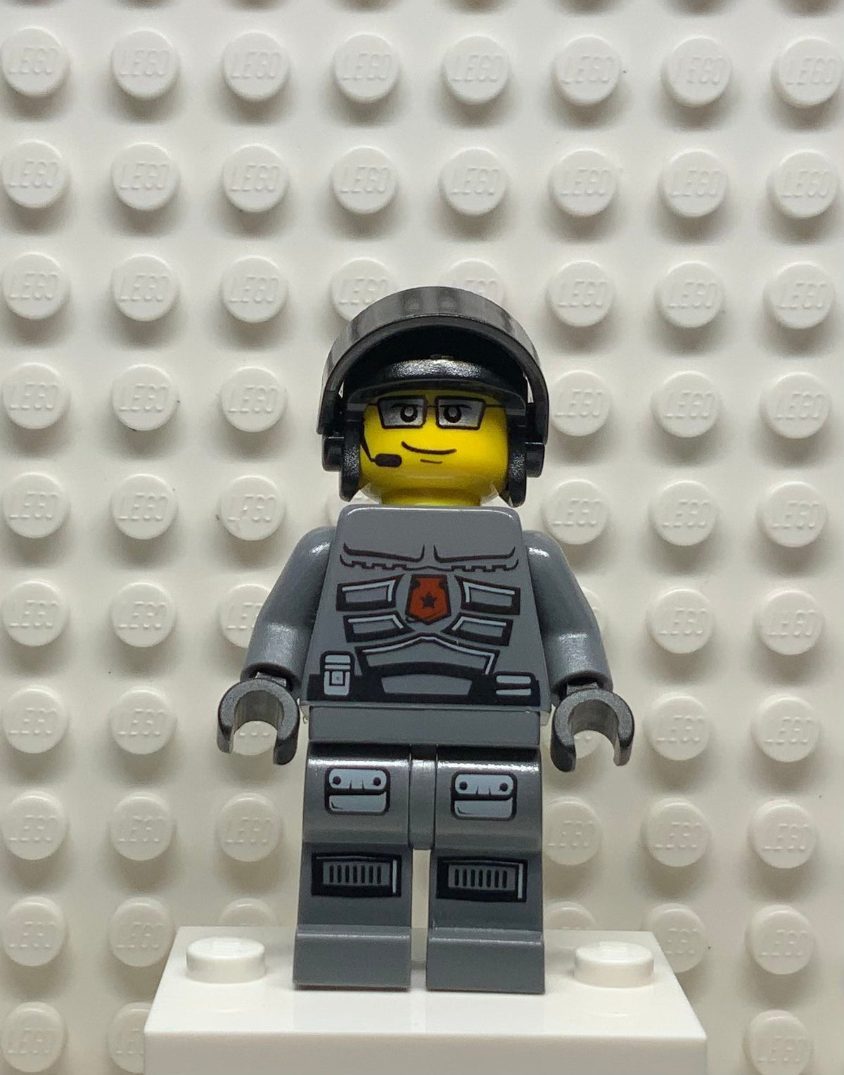 Space Police III Officer 1, sp094