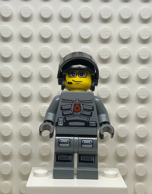 Space Police III Officer 1, sp094