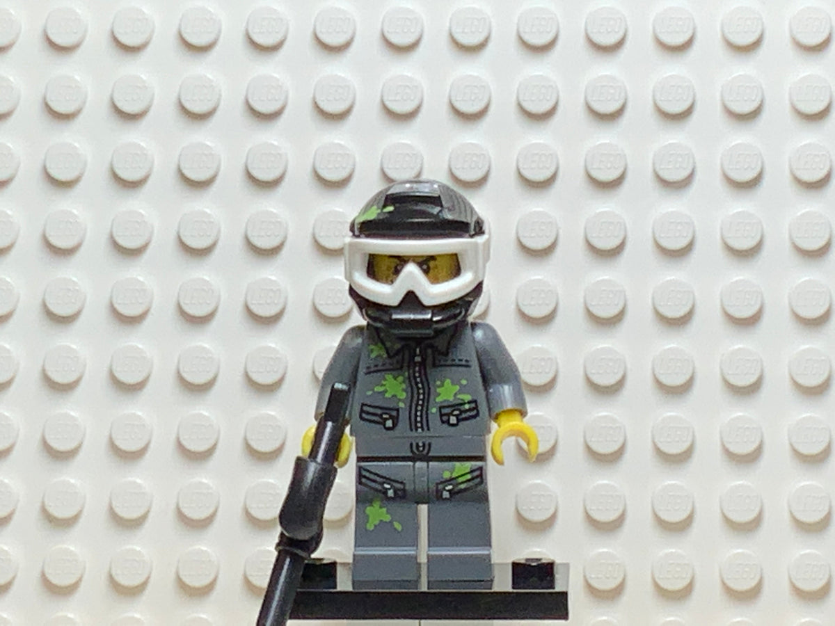 Paintball Player, col10-9